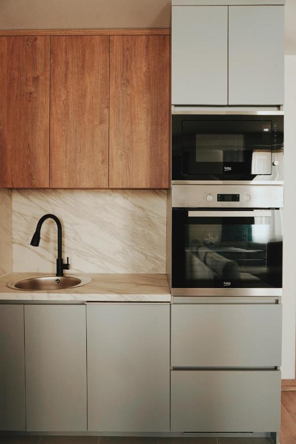Merdz Spa & Fitness Sky Apartment Skopje Eksteriør bilde