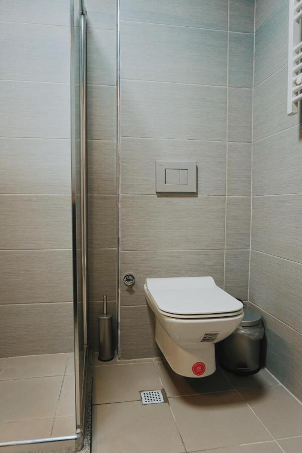 Merdz Spa & Fitness Sky Apartment Skopje Eksteriør bilde