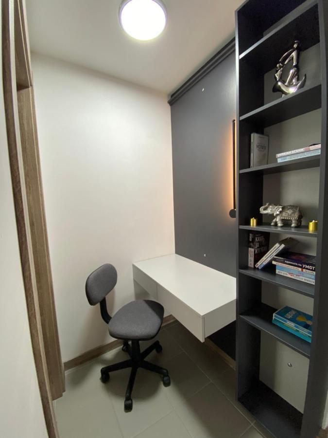 Merdz Spa & Fitness Sky Apartment Skopje Eksteriør bilde