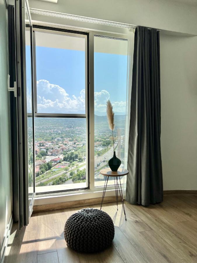 Merdz Spa & Fitness Sky Apartment Skopje Eksteriør bilde